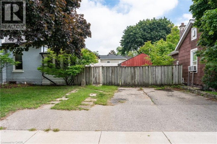 Photo 3 at 314 Queen Street, Woodstock - South, Woodstock