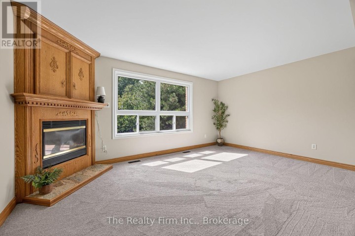 Photo 12 at 19 - 46 Conestoga Road, Woodstock - North, Woodstock