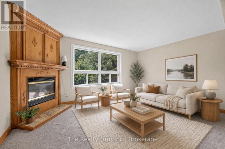 Photo 13 at 19 - 46 Conestoga Road, Woodstock - North, Woodstock