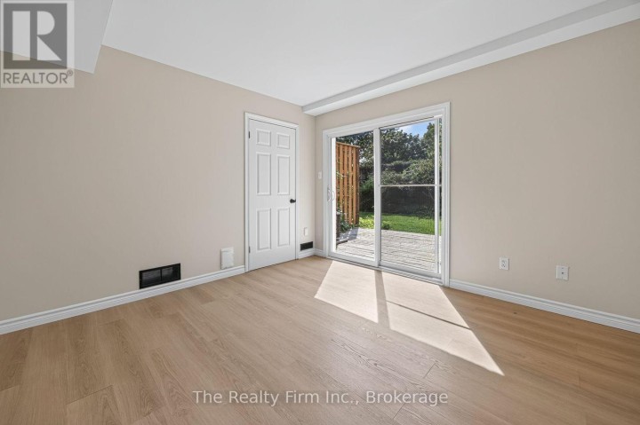Photo 8 at 19 - 46 Conestoga Road, Woodstock - North, Woodstock