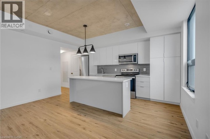 Photo 10 at 606 - 7 Erie Avenue, Icomm / Market, Brantford