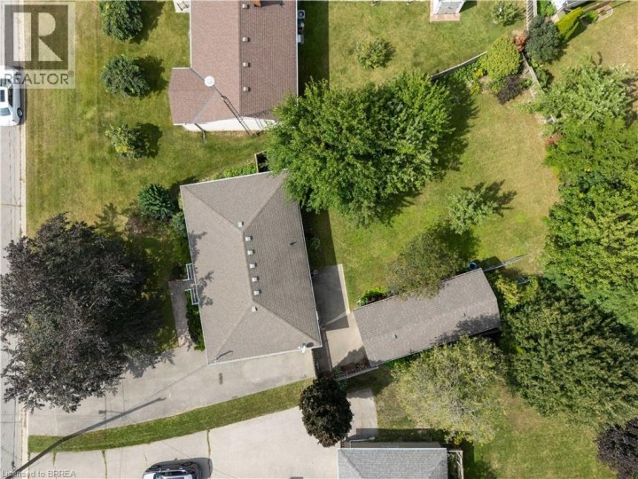 Photo 35 at 25 Wayne Drive, Fairview / Greenbrier, Brantford