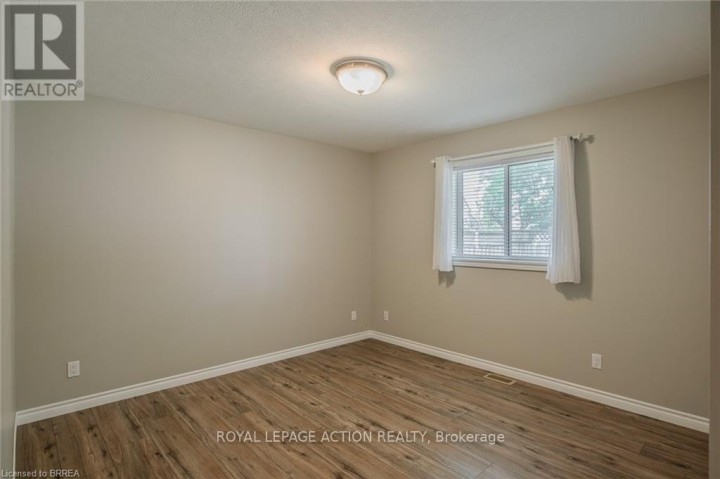 Photo 21 at 15 Landon Avenue, Simcoe, Norfolk County