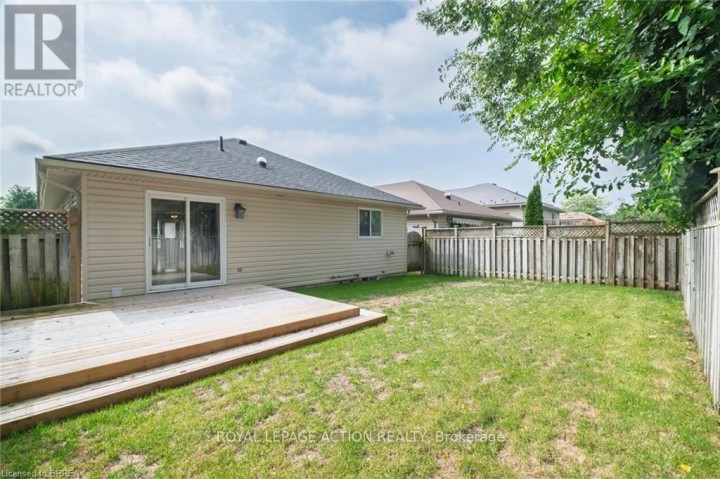 Photo 39 at 15 Landon Avenue, Simcoe, Norfolk County