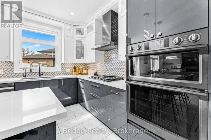 Photo 14 at 161 Hemlock Street, Woodstock - North, Woodstock