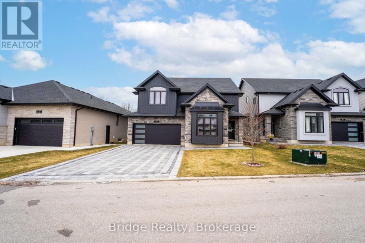 Photo 2 at 161 Hemlock Street, Woodstock - North, Woodstock