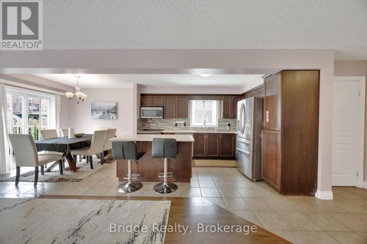 Photo 15 at 880 Frontenac Crescent, Woodstock - South, Woodstock