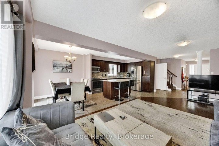 Photo 26 at 880 Frontenac Crescent, Woodstock - South, Woodstock