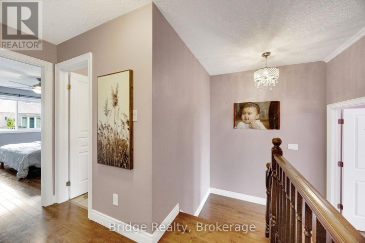 Photo 28 at 880 Frontenac Crescent, Woodstock - South, Woodstock