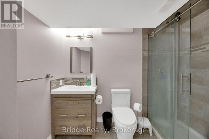 Photo 42 at 880 Frontenac Crescent, Woodstock - South, Woodstock