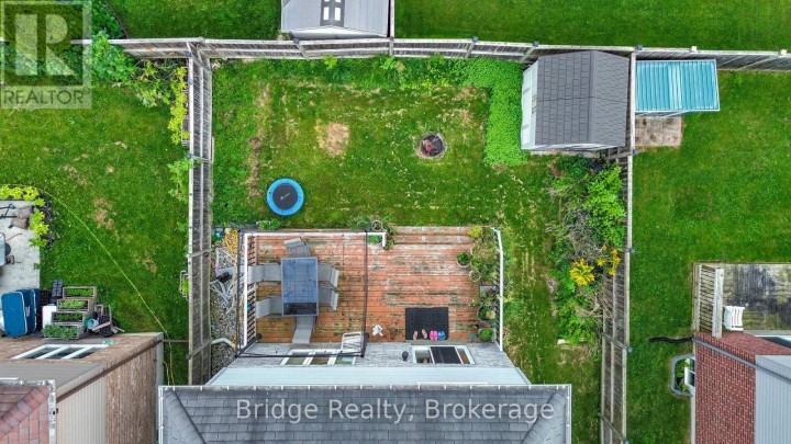 Photo 47 at 880 Frontenac Crescent, Woodstock - South, Woodstock