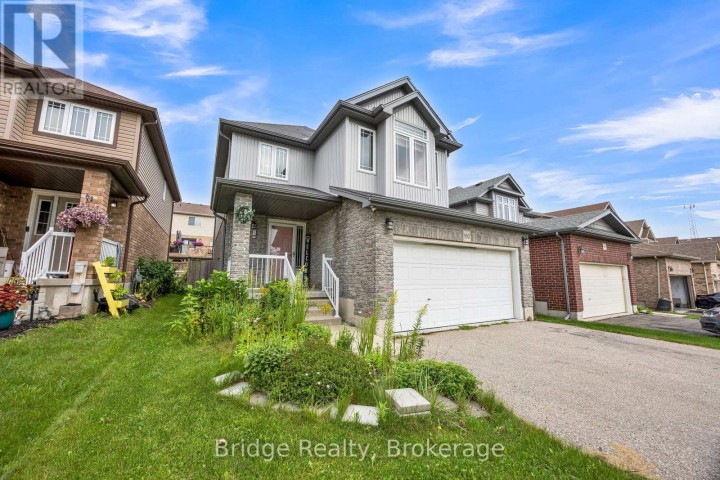 Photo 7 at 880 Frontenac Crescent, Woodstock - South, Woodstock