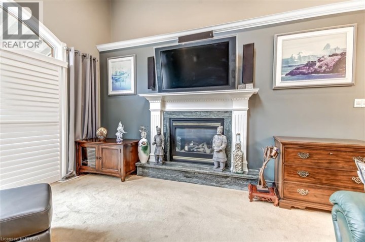 Photo 11 at 29 - 422 Powerline Road, Rosedale / Gable Height, Brantford