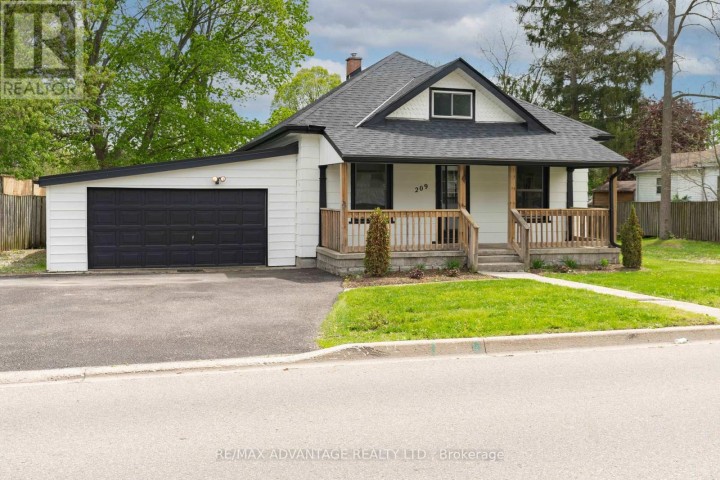 Photo 1 at 209 Victoria Street, Ingersoll - North, Ingersoll
