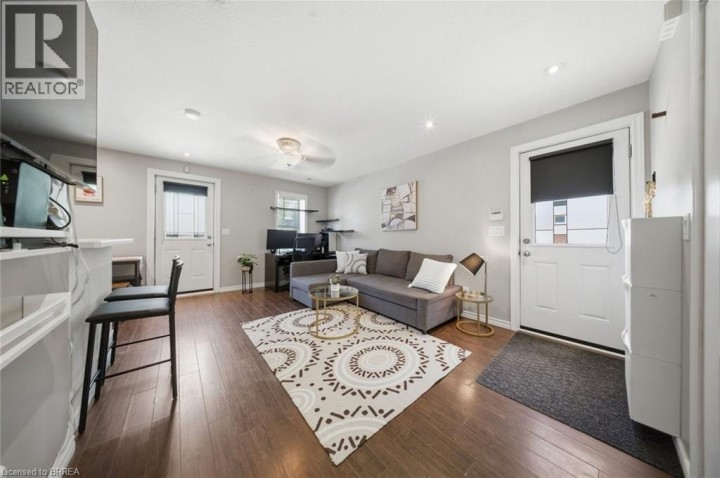 Photo 13 at 162 Grand River Avenue, Holmedale, Brantford