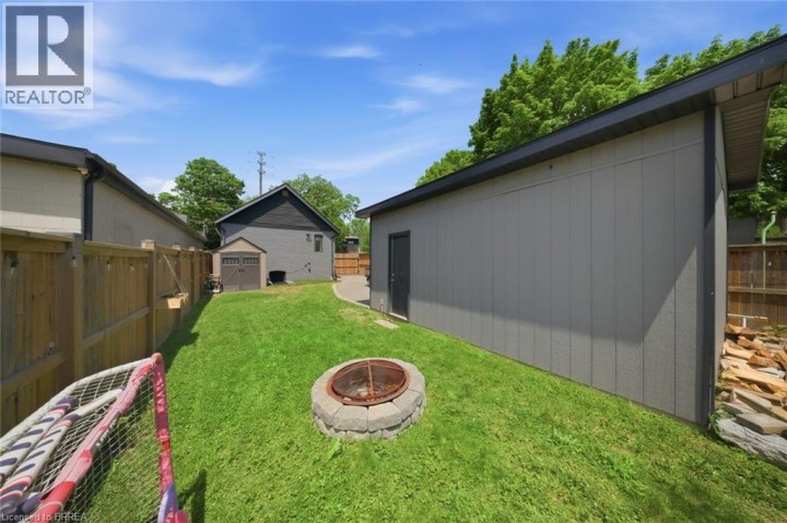 Photo 34 at 162 Grand River Avenue, Holmedale, Brantford