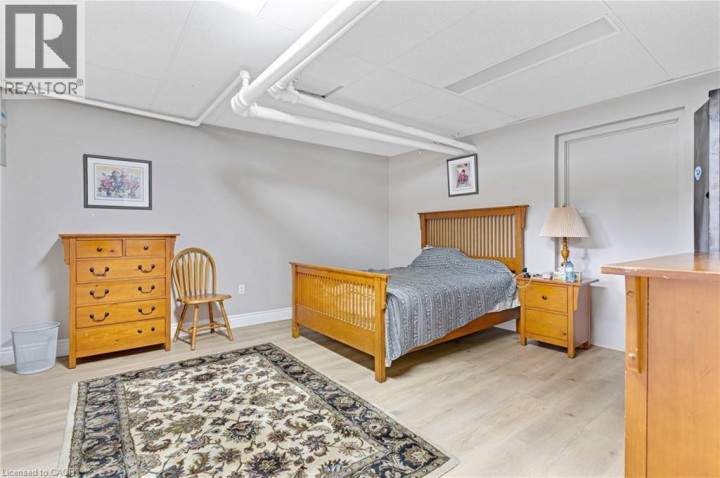 Photo 48 at 122 Dufferin Avenue, Lansdowne, Brantford