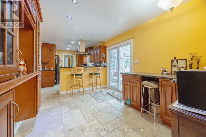 Photo 15 at 17 Minler Road, Ingersoll (Thamesford), Ingersoll