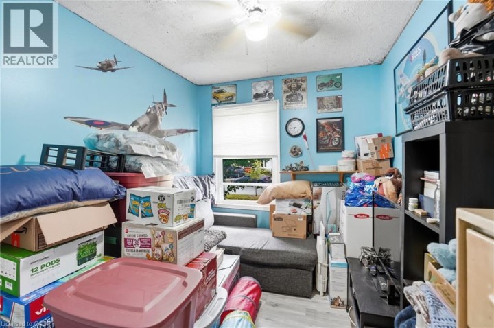 Photo 13 at 9 Lancaster Avenue, Holmedale, Brantford