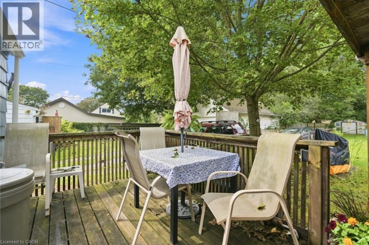 Photo 19 at 9 Lancaster Avenue, Holmedale, Brantford