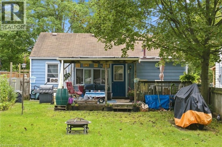 Photo 23 at 9 Lancaster Avenue, Holmedale, Brantford