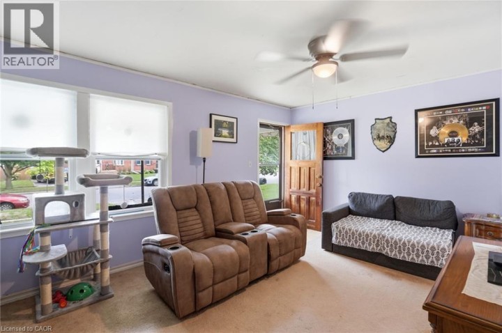 Photo 6 at 9 Lancaster Avenue, Holmedale, Brantford