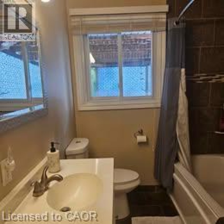 Photo 3 at 65 Winding Way, Brier Park, Brantford