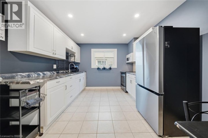 Photo 11 at C - 63 Metcalfe Crescent, North Park / Wood St., Brantford