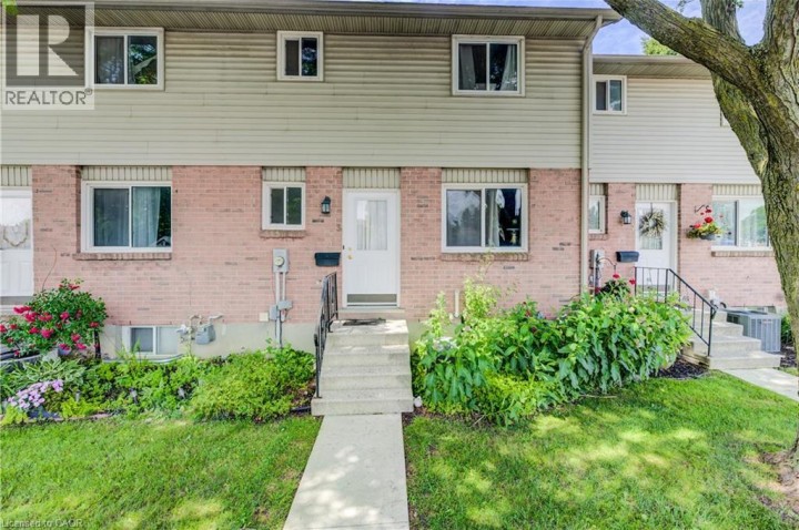 Photo 1 at 486 Springbank Street, Woodstock - North, Woodstock