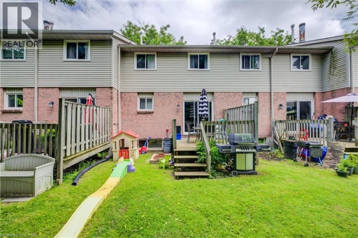 Photo 18 at 486 Springbank Street, Woodstock - North, Woodstock