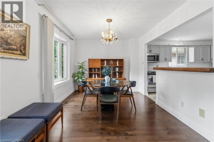 Photo 10 at 22 Allensgate Drive, Myrtleville South, Brantford