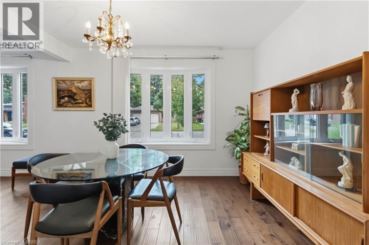 Photo 11 at 22 Allensgate Drive, Myrtleville South, Brantford