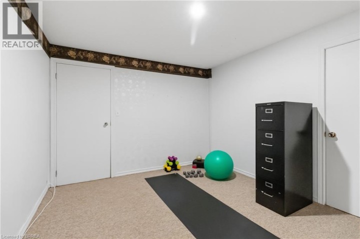 Photo 32 at 22 Allensgate Drive, Myrtleville South, Brantford