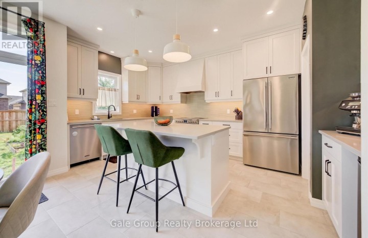 Photo 10 at 107 Graydon Drive, Mount Elgin, South-West Oxford