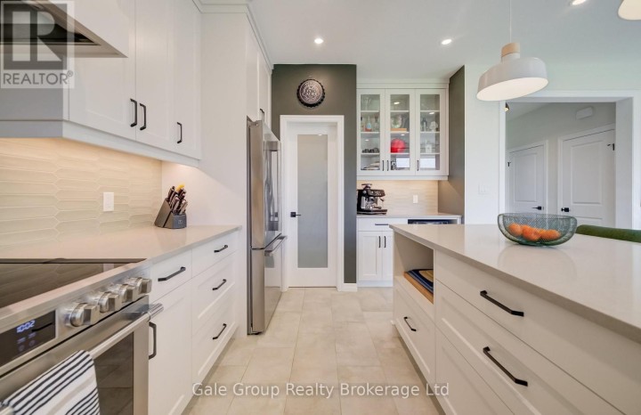 Photo 12 at 107 Graydon Drive, Mount Elgin, South-West Oxford