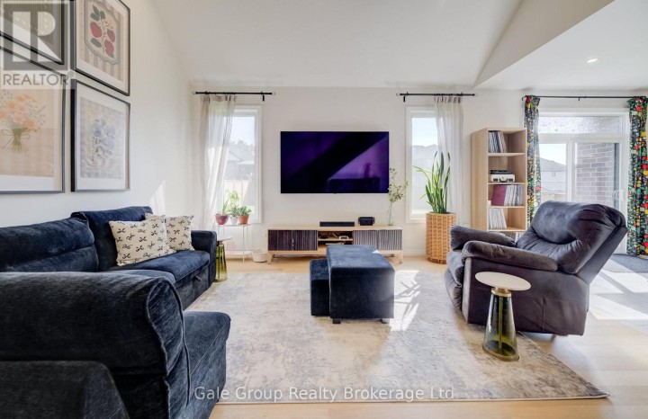 Photo 15 at 107 Graydon Drive, Mount Elgin, South-West Oxford