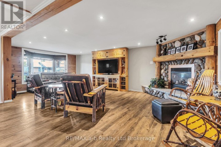 Photo 14 at 18 E Queen Street, Beachville, Ingersoll