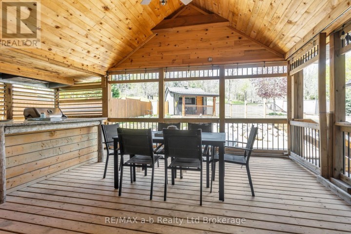 Photo 33 at 18 E Queen Street, Beachville, Ingersoll