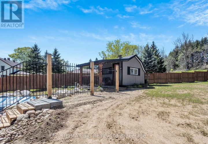 Photo 36 at 18 E Queen Street, Beachville, Ingersoll