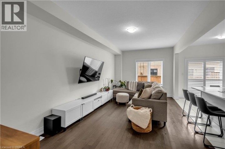 Photo 7 at 536 Grey Street, Echo Place, Brantford