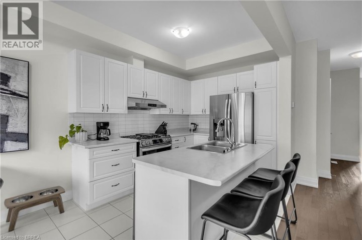 Photo 9 at 536 Grey Street, Echo Place, Brantford