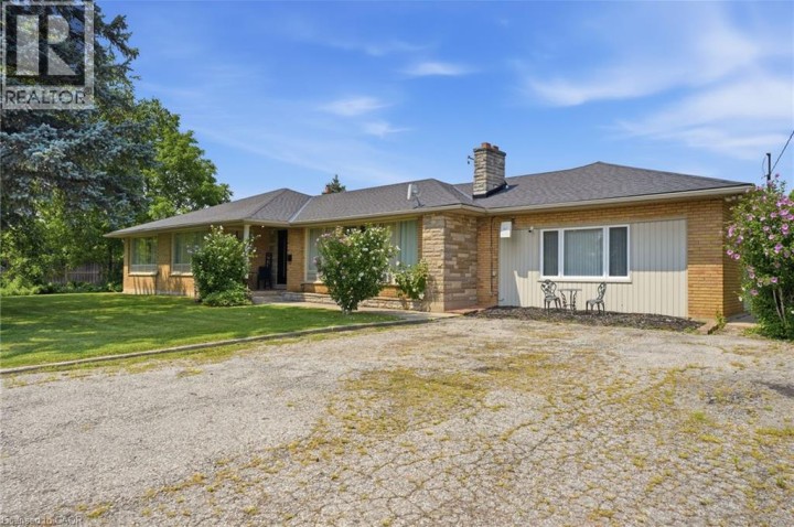 Photo 10 at 1432 E Colborne Street, Se Rural, Brantford