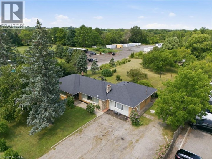 Photo 3 at 1432 E Colborne Street, Se Rural, Brantford
