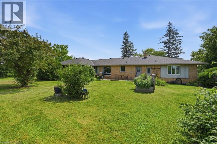 Photo 32 at 1432 E Colborne Street, Se Rural, Brantford