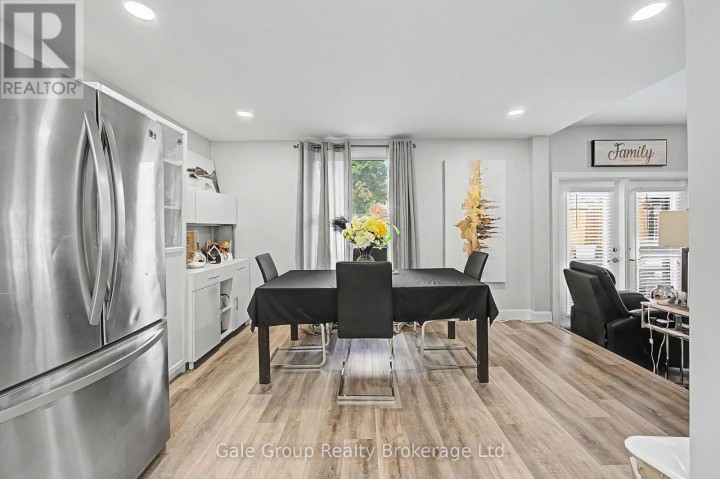 Photo 12 at 667 N Springbank Avenue, Woodstock - North, Woodstock