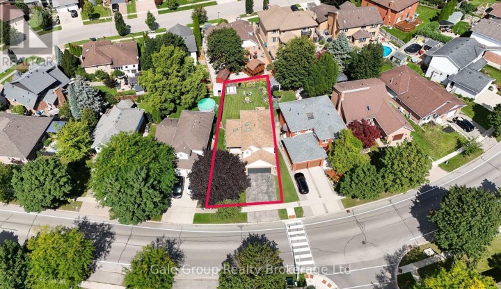 Photo 36 at 667 N Springbank Avenue, Woodstock - North, Woodstock