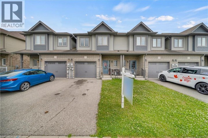 Photo 3 at 1450 Caen Avenue, Woodstock - North, Woodstock