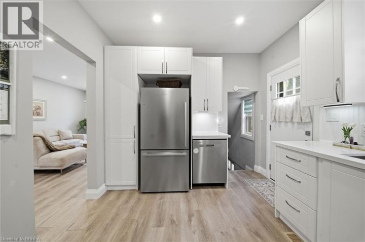 Photo 16 at 14 Allenby Avenue, Eagle Place East, Brantford