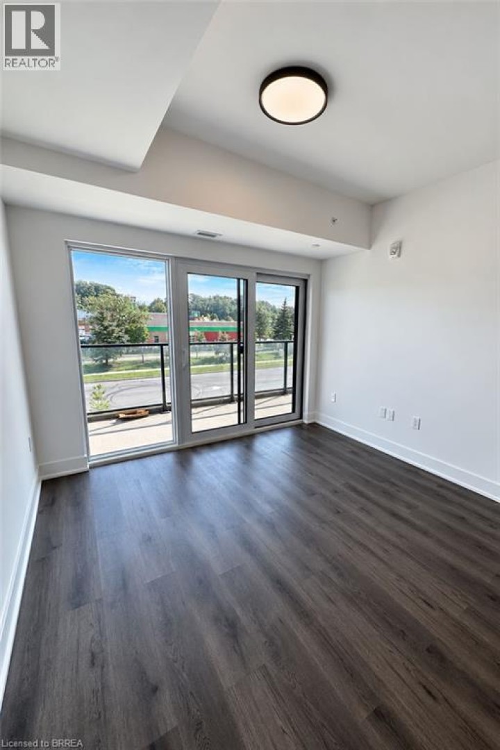 Photo 11 at 226 - 575 Conklin Road, Donegal / Mcguiness, Brantford