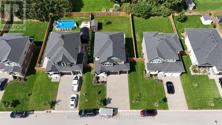 Photo 32 at 18 Darlison Drive, Ingersoll (Thamesford), Ingersoll